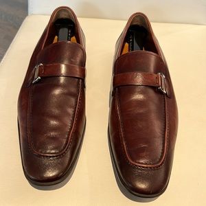 Magnanni Burgandy dress loafer